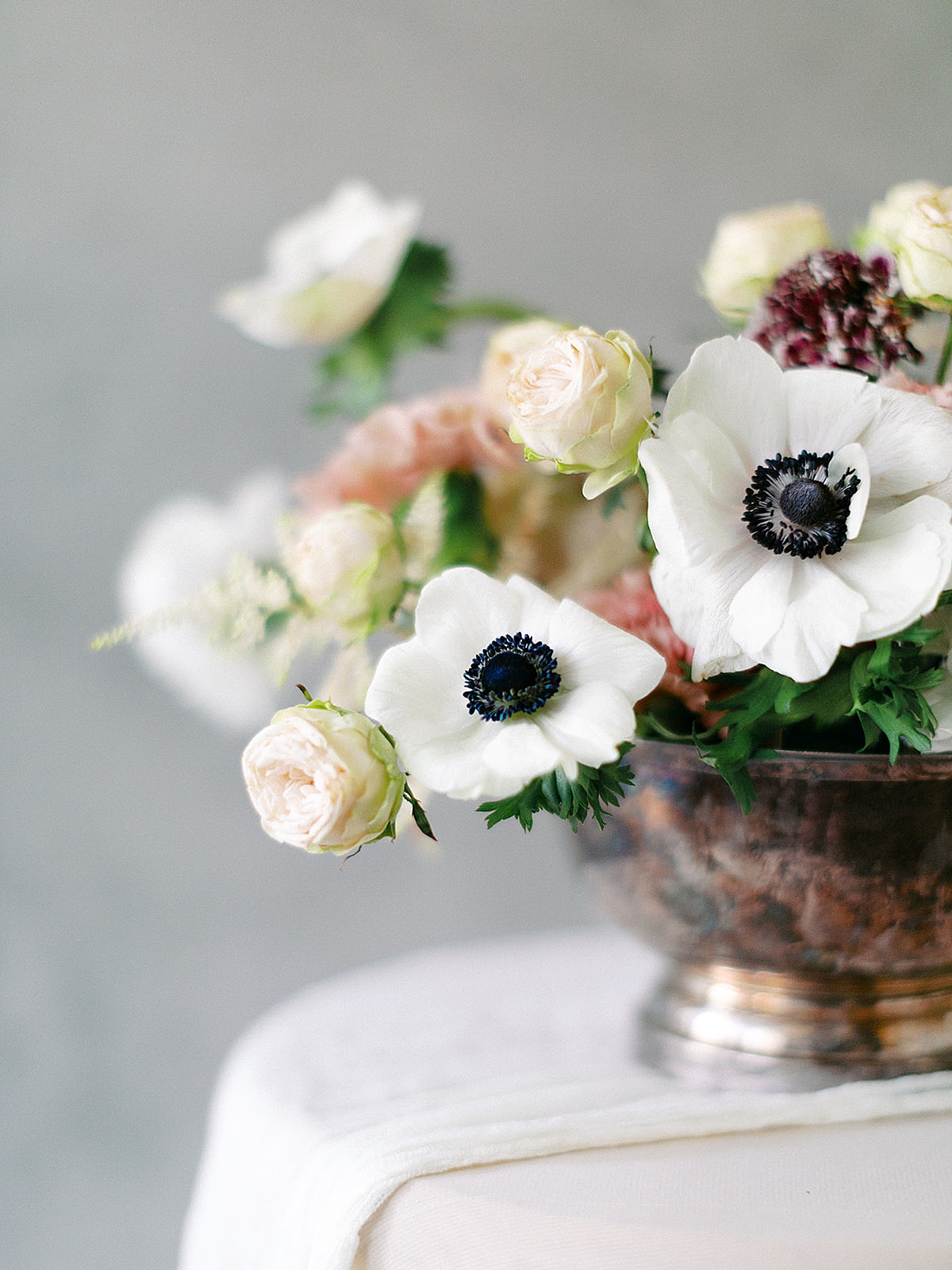 https://www.pressedflowersboudoir.com/wp-content/uploads/2020/05/indoor-boudoir-session-with-colorful-florals_0212.jpg